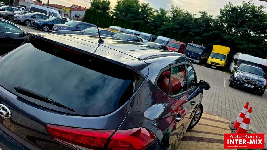 HYUNDAI Tucson -