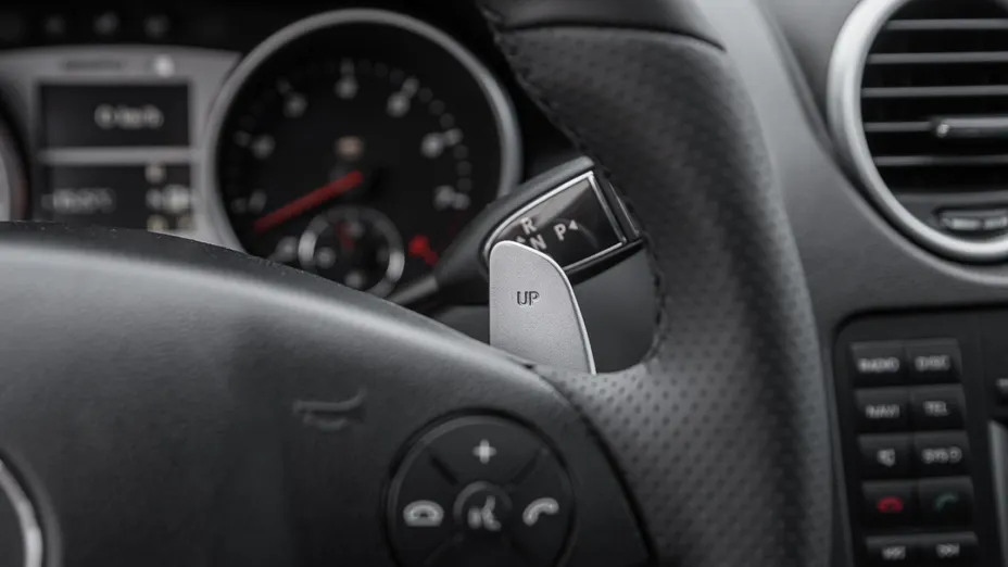 MERCEDES-BENZ ML -