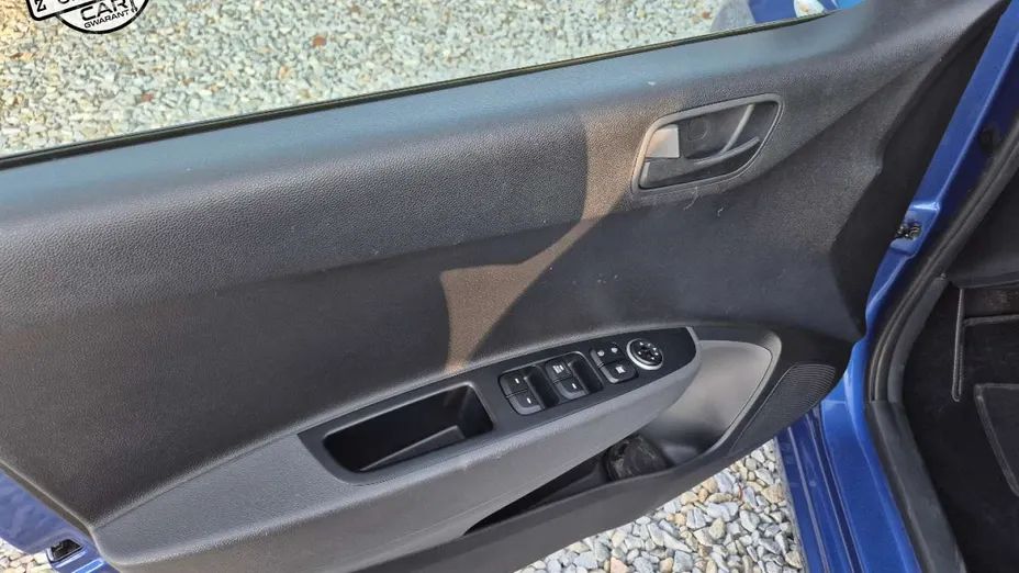 HYUNDAI i10 -