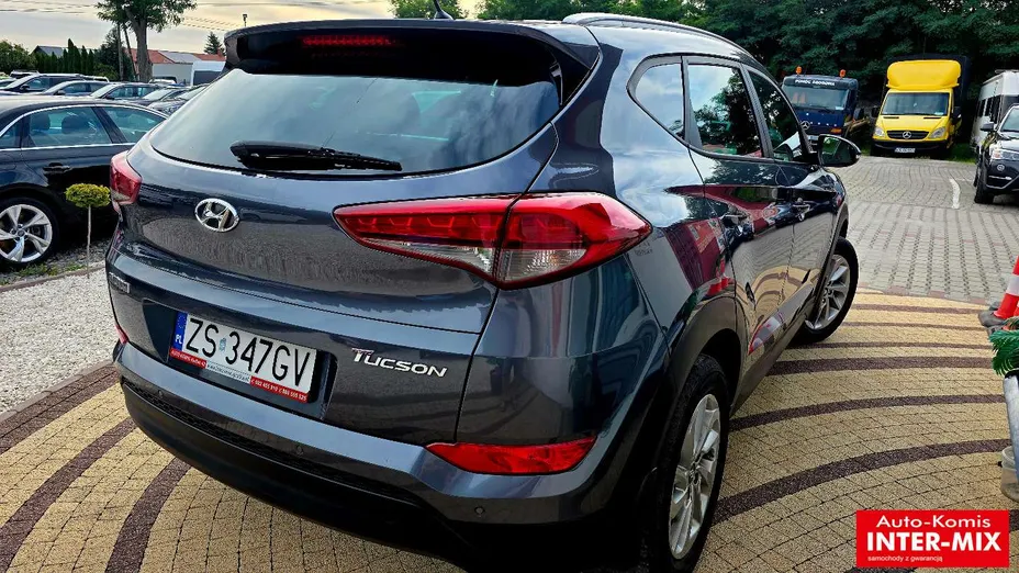 HYUNDAI Tucson -
