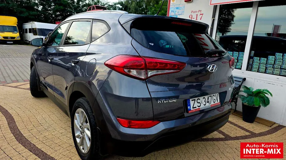 HYUNDAI Tucson -