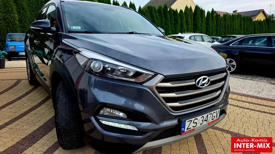 HYUNDAI Tucson -