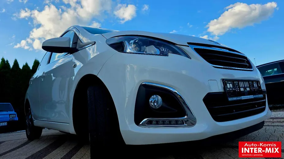 PEUGEOT 108 -