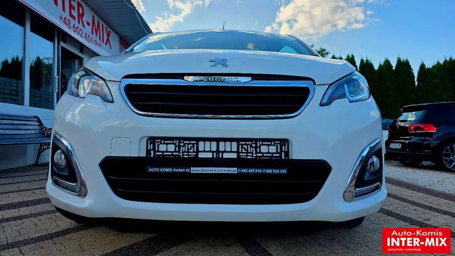 PEUGEOT 108 -
