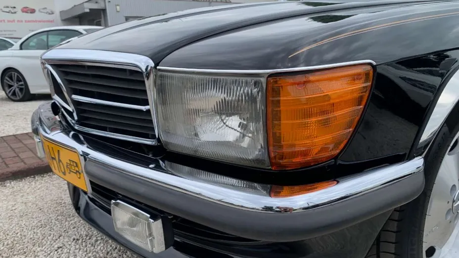 MERCEDES-BENZ SL -