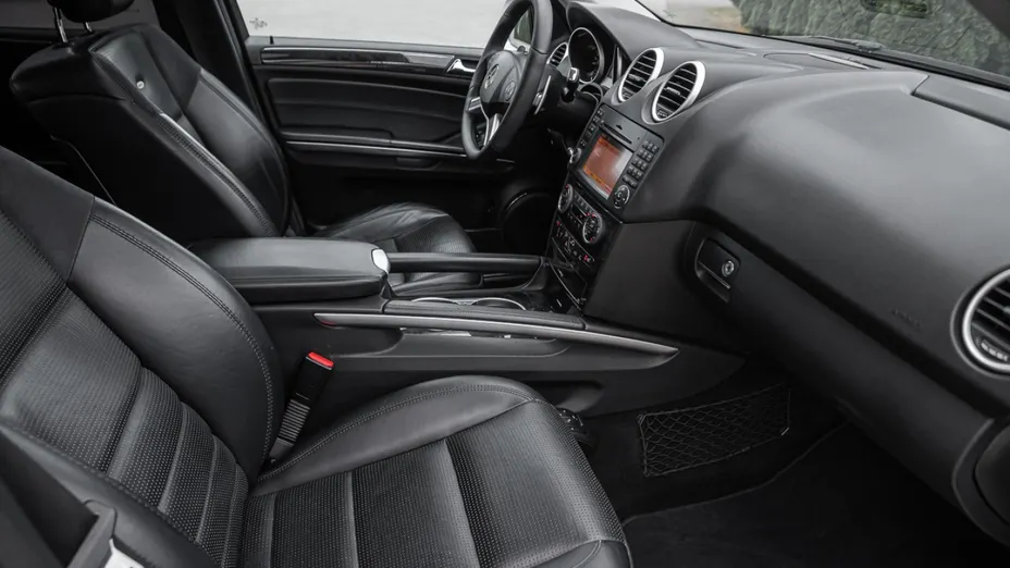 MERCEDES-BENZ ML -