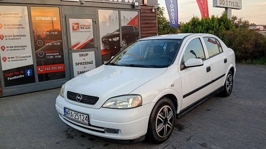 OPEL Astra -
