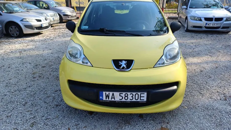 PEUGEOT 107 -