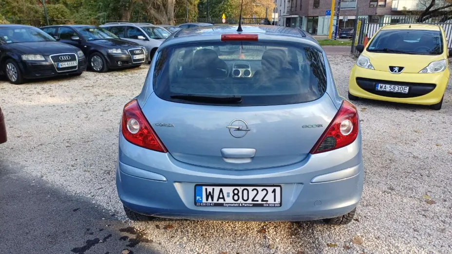 OPEL Corsa -