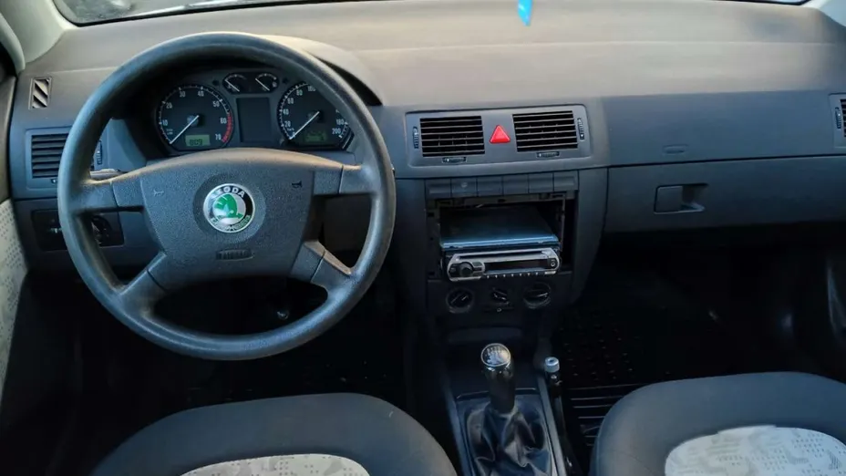 SKODA Fabia -