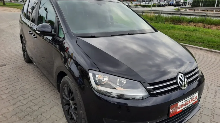 VOLKSWAGEN Sharan -