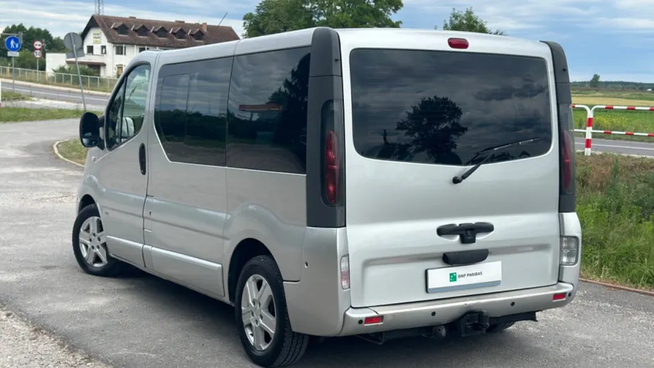 OPEL Vivaro -