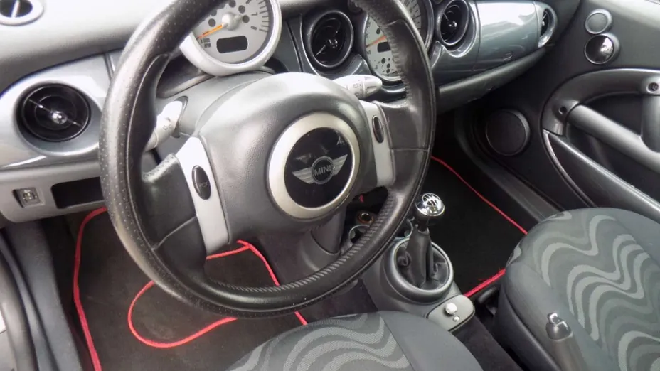 MINI One -