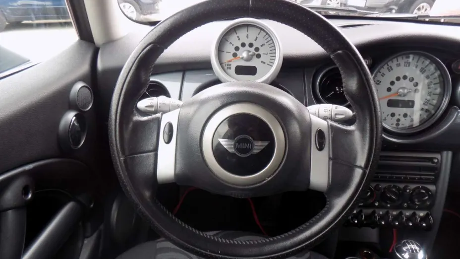 MINI One -