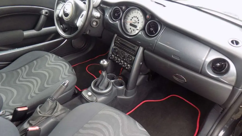 MINI One -