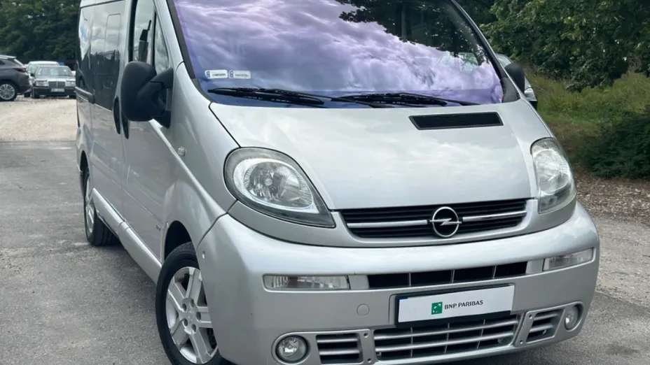 OPEL Vivaro -