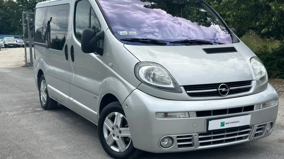 OPEL Vivaro -