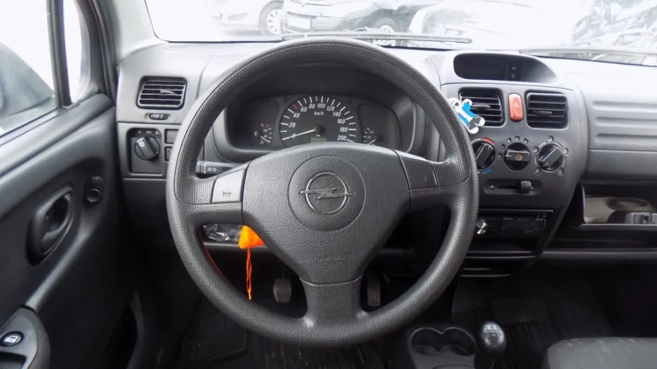 OPEL Agila -