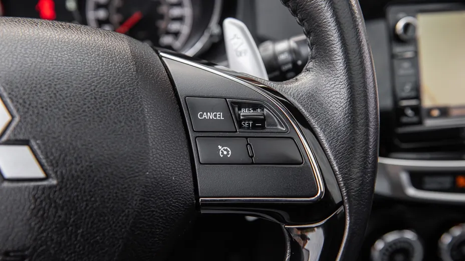 MITSUBISHI ASX -