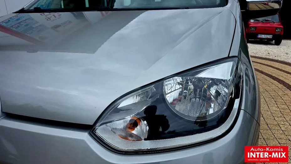 VOLKSWAGEN up! -