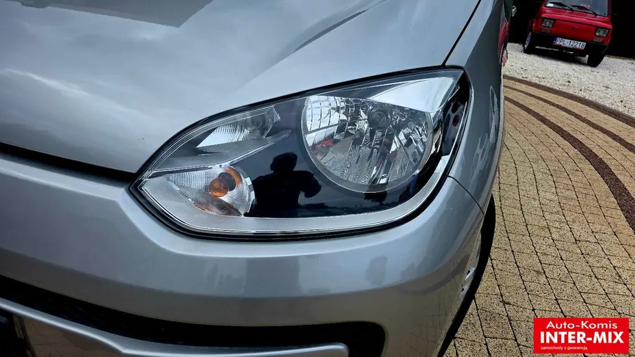 VOLKSWAGEN up! -