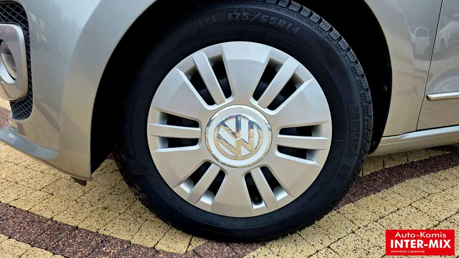 VOLKSWAGEN up! -