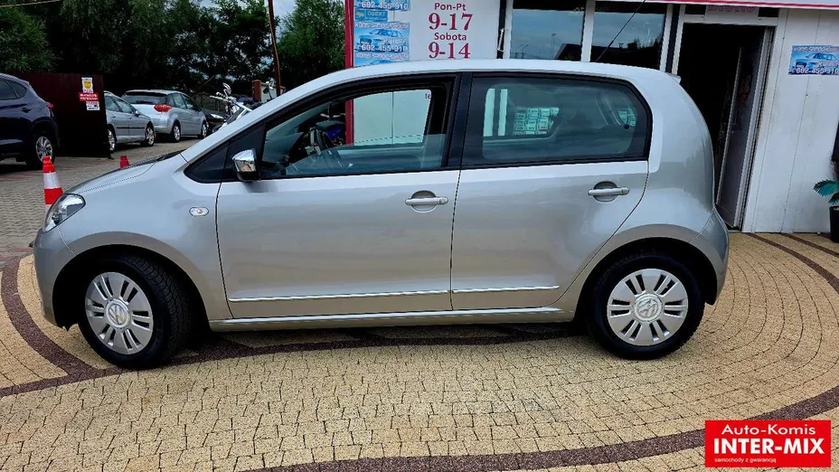 VOLKSWAGEN up! -
