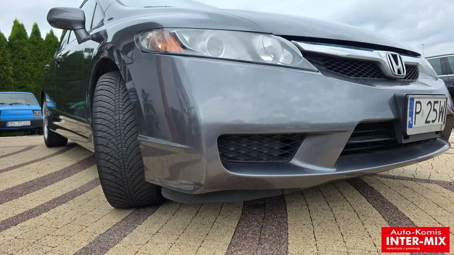 HONDA Civic -