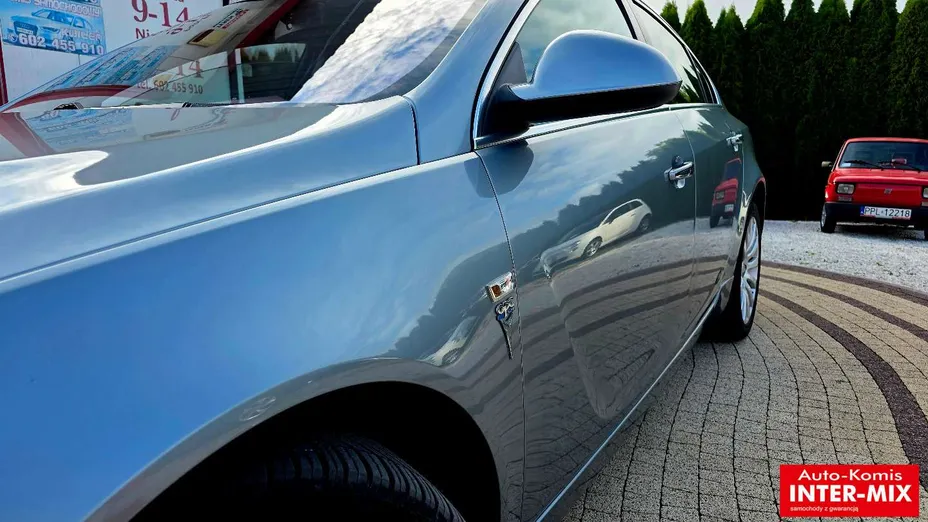 OPEL Insignia -