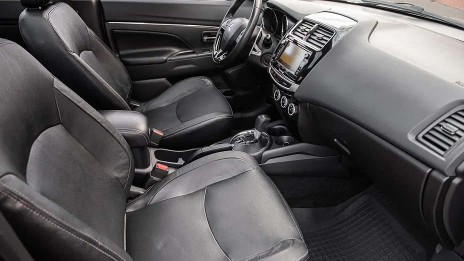 MITSUBISHI ASX -