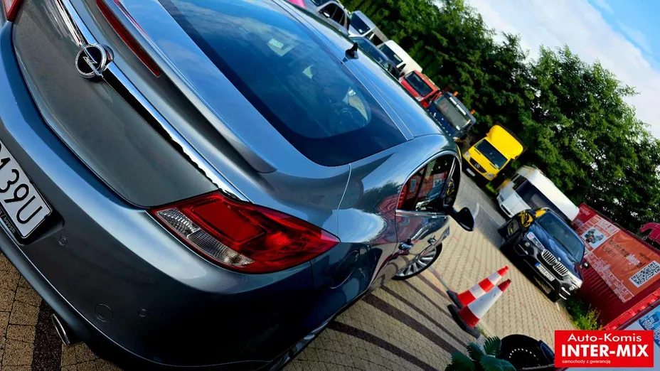 OPEL Insignia -