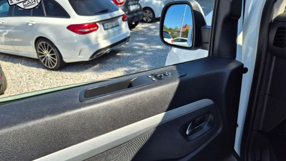 OPEL Vivaro -
