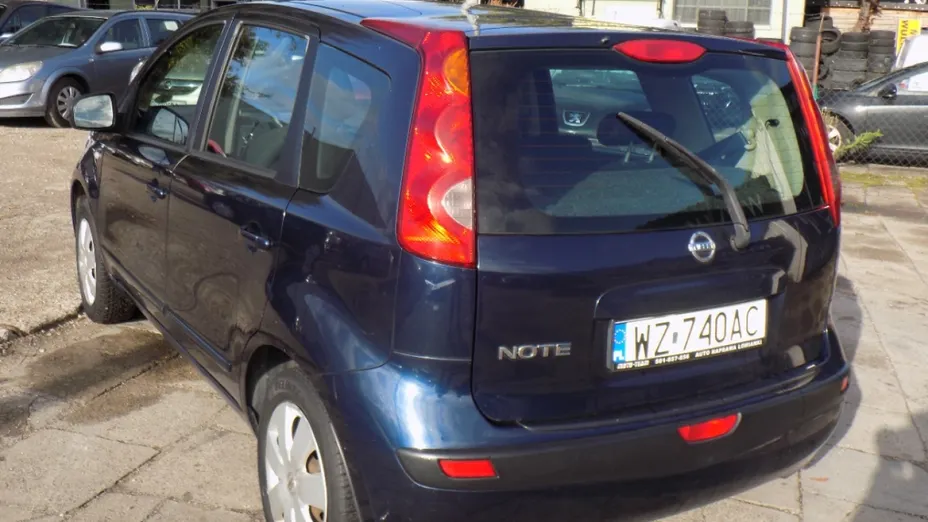 NISSAN Note -