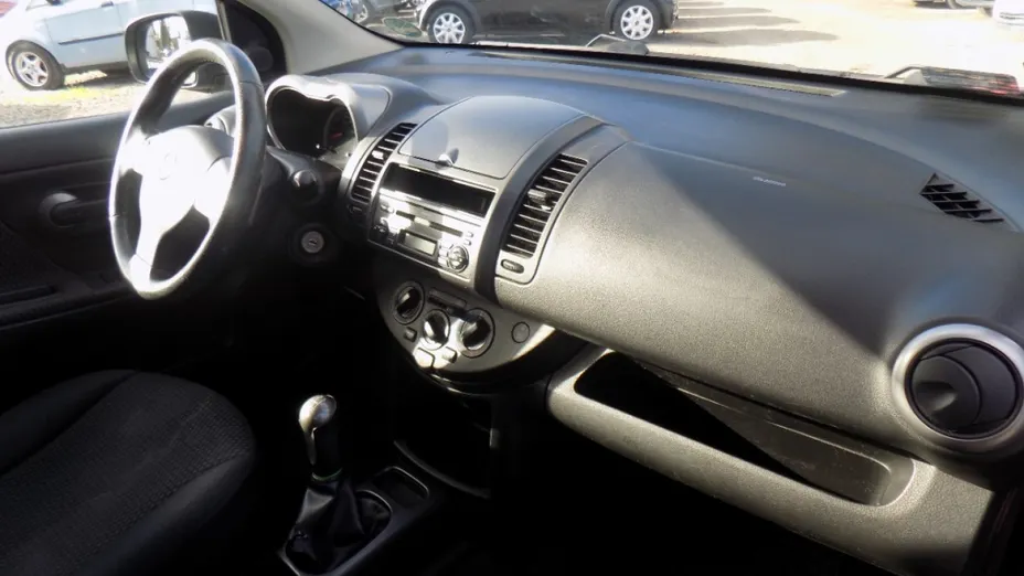 NISSAN Note -