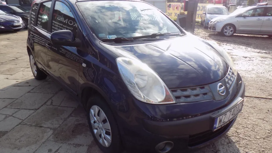 NISSAN Note -
