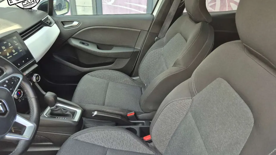 RENAULT Clio -