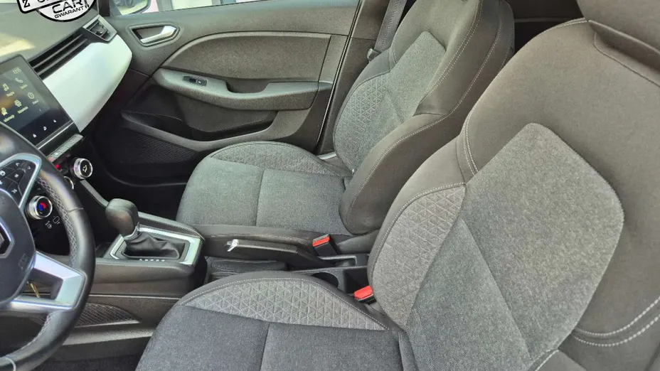 RENAULT Clio -