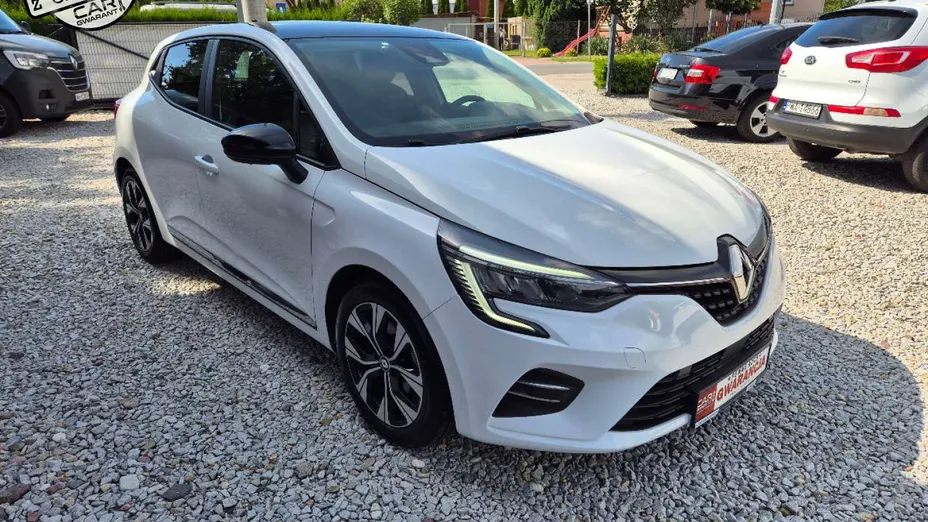 RENAULT Clio -