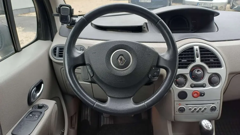 RENAULT Modus -