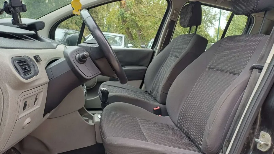 RENAULT Modus -