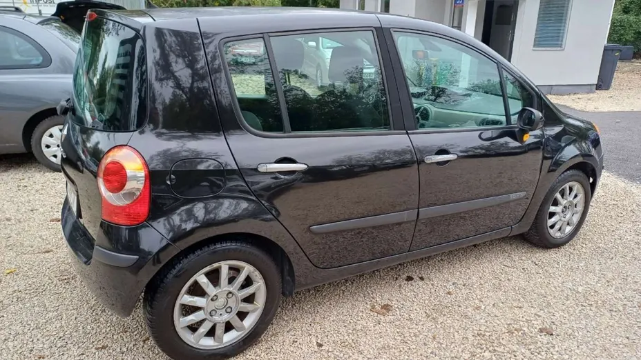 RENAULT Modus -