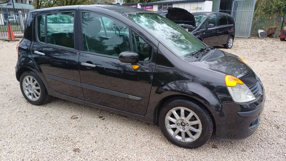 RENAULT Modus -