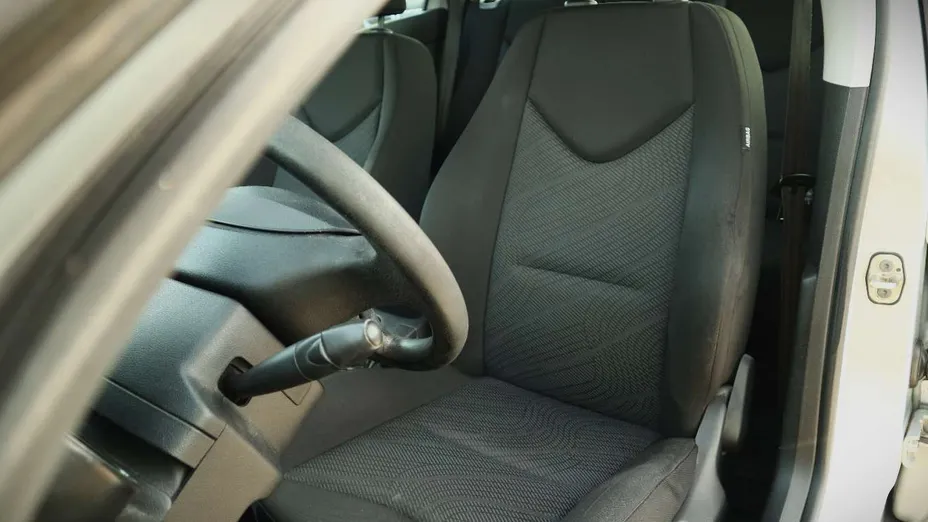 PEUGEOT 308 -