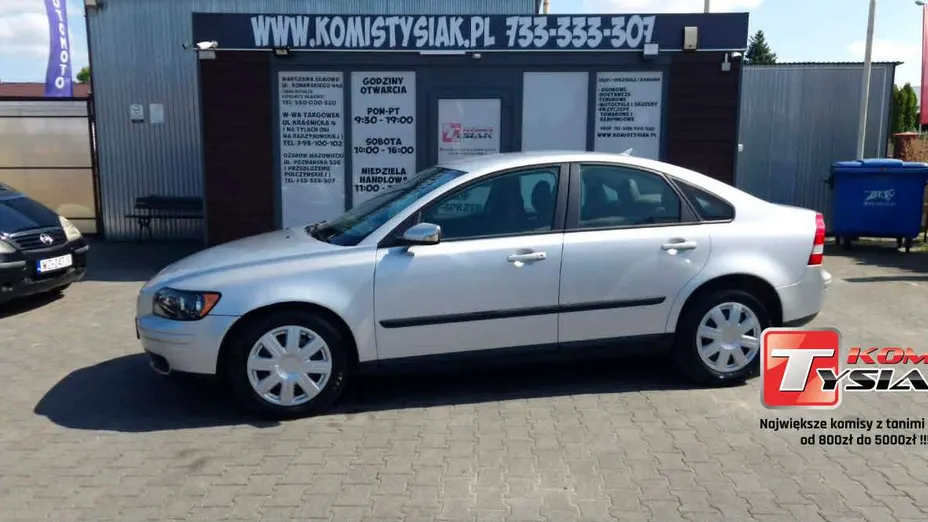 VOLVO S40 -