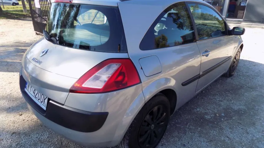 RENAULT Megane -