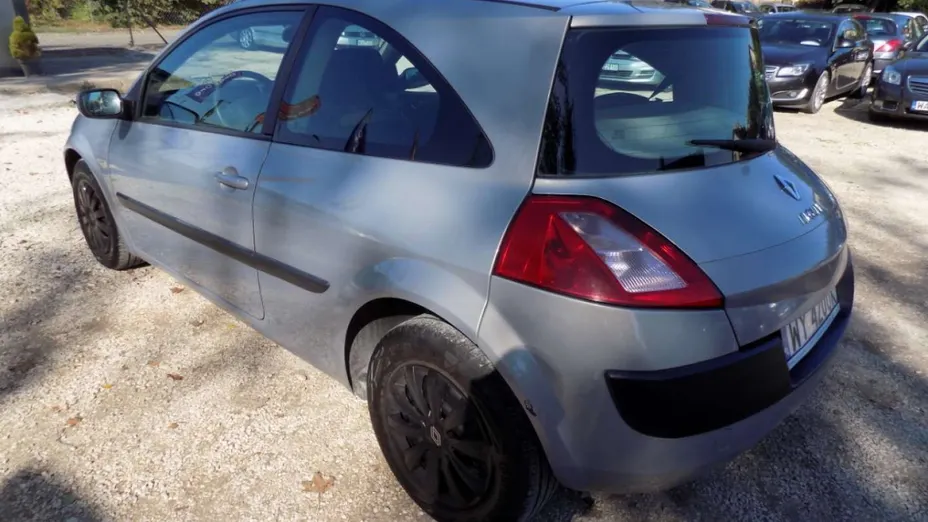 RENAULT Megane -