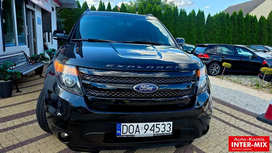 FORD Explorer -