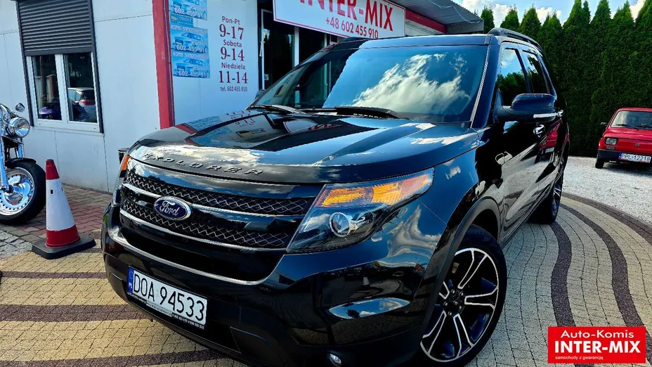 FORD Explorer -