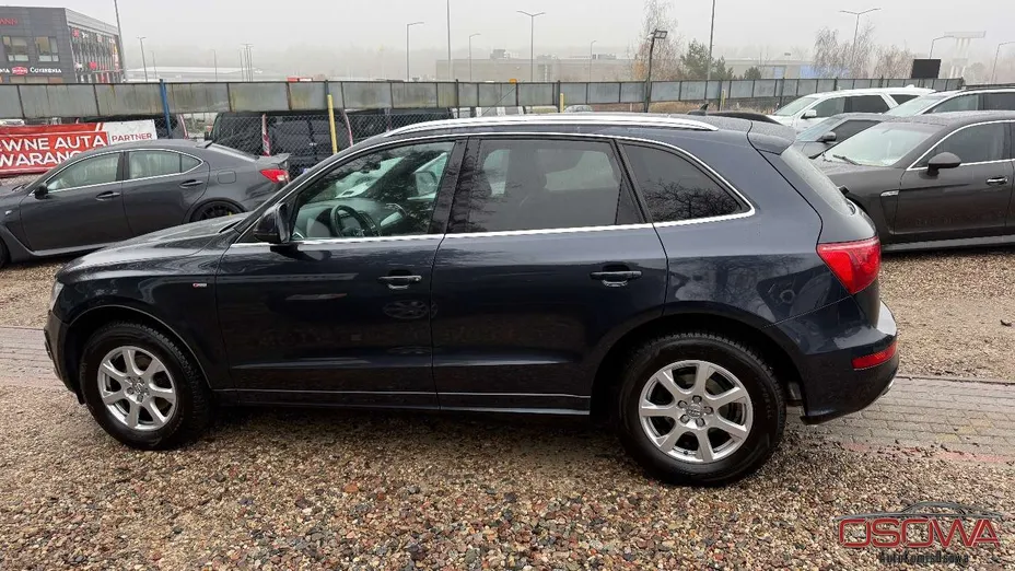 AUDI Q5 -