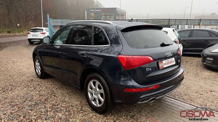 AUDI Q5 -